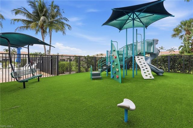 3818 Clearbrook LN, Fort Myers, FL 33966