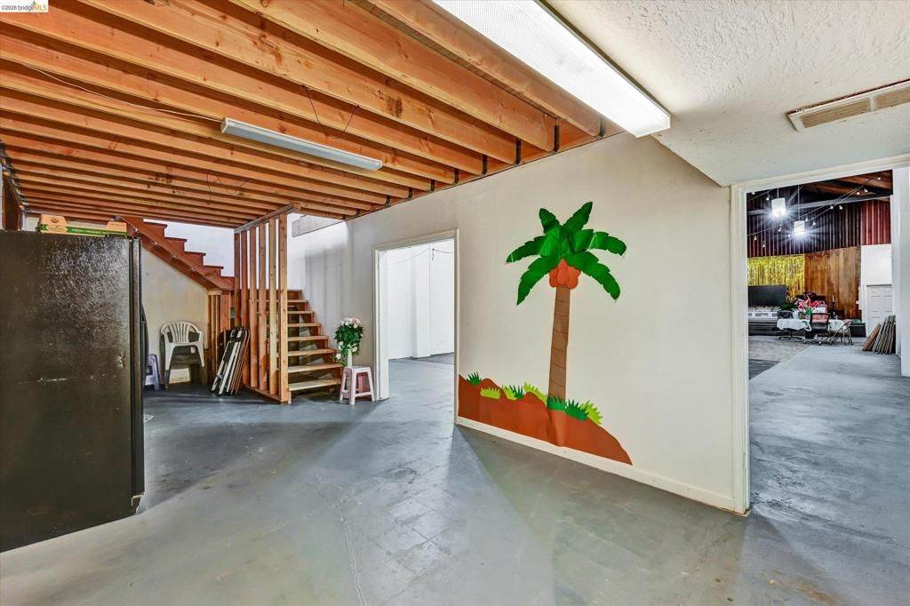 Image 11 of property listing at 1190 Davis St, San Leandro, CA 94577