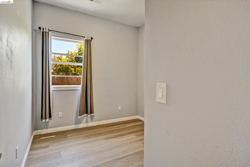 Image 31 of property listing at 1190 Davis St, San Leandro, CA 94577