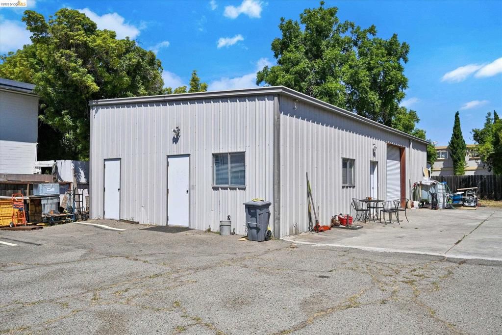 Image 37 of property listing at 1190 Davis St, San Leandro, CA 94577
