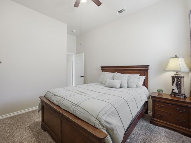 738 Larkspur Lane, Midlothian, TX 76065