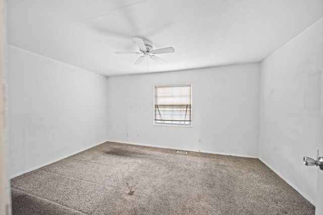 87 Tarryton Court W, 18D, Columbus, OH 43228