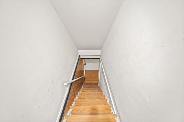 87 Tarryton Court W, 18D, Columbus, OH 43228