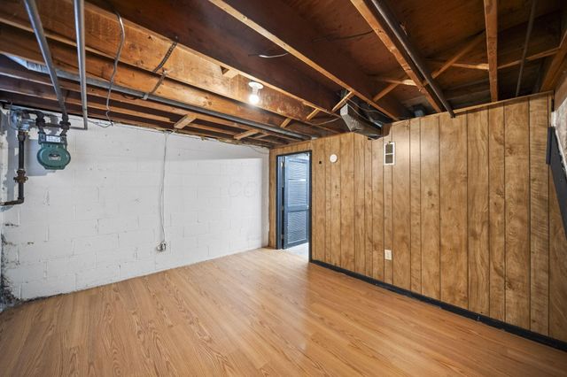 87 Tarryton Court W, 18D, Columbus, OH 43228