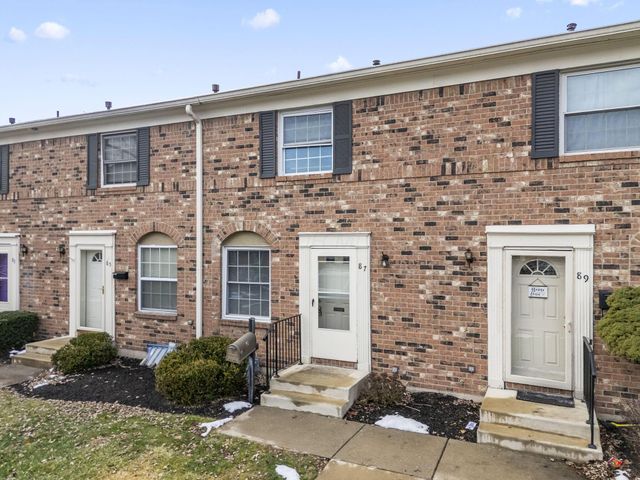 87 Tarryton Court W, 18D, Columbus, OH 43228