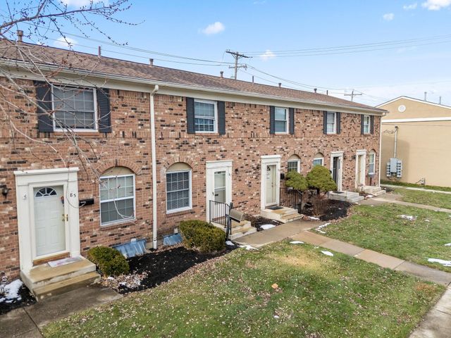 87 Tarryton Court W, 18D, Columbus, OH 43228