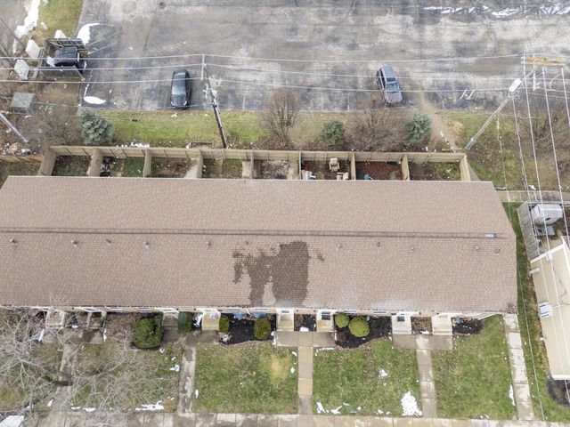 87 Tarryton Court W, 18D, Columbus, OH 43228