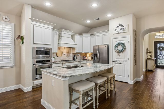 5125 Kentwood Drive, Mckinney, TX 75070