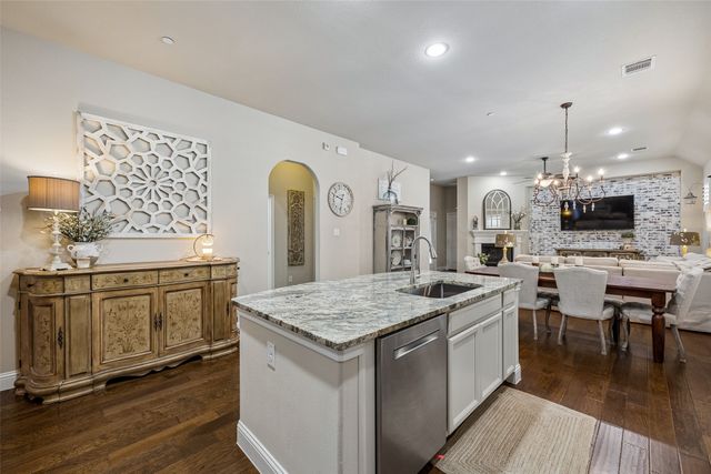 5125 Kentwood Drive, Mckinney, TX 75070