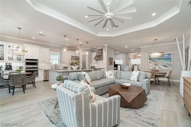 9536 Montelanico LOOP, Naples, FL 34119