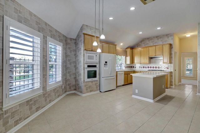 4219 Copper Creek, Baytown, TX 77521