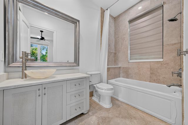 2719 NE 19th Street, Fort Lauderdale, FL 33305
