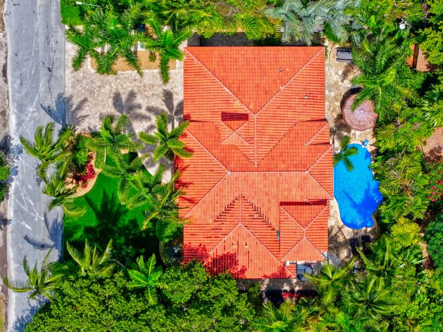 2719 NE 19th Street, Fort Lauderdale, FL 33305