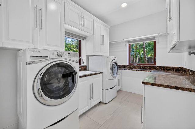 2719 NE 19th Street, Fort Lauderdale, FL 33305