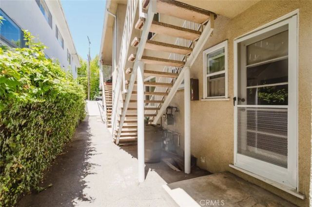 4505 Fulton Avenue B, Sherman Oaks, CA 91423