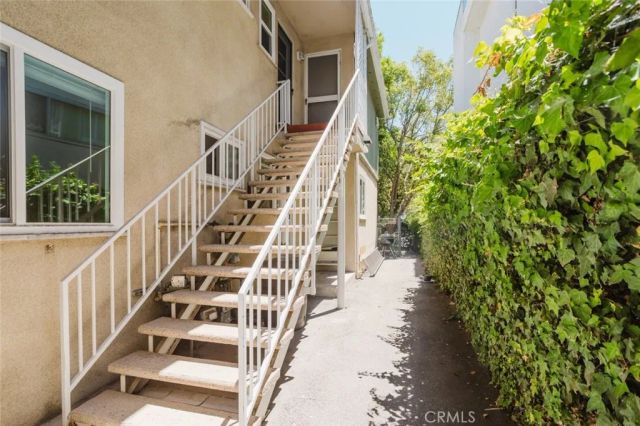 4505 Fulton Avenue B, Sherman Oaks, CA 91423