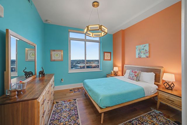 20 Rutledge St Apt 709, Nashville, TN 37210