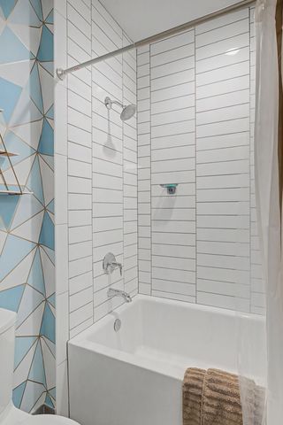 20 Rutledge St Apt 709, Nashville, TN 37210