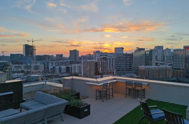 20 Rutledge St Apt 709, Nashville, TN 37210