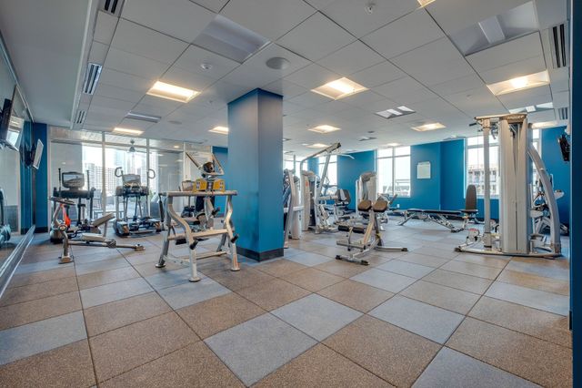 20 Rutledge St Apt 709, Nashville, TN 37210