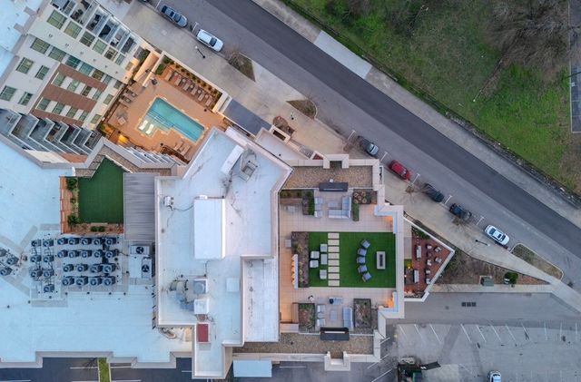 20 Rutledge St Apt 709, Nashville, TN 37210