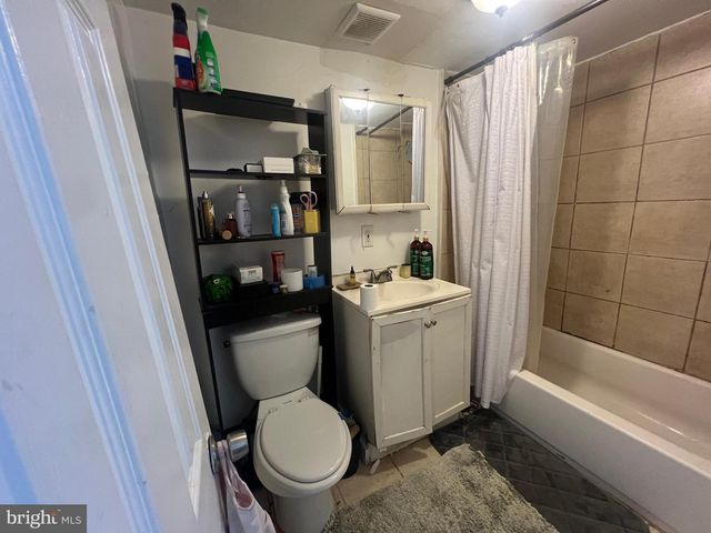 2222 SNYDER AVE, Philadelphia, PA 19145