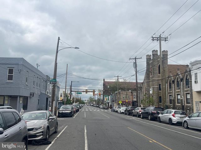 2222 SNYDER AVE, Philadelphia, PA 19145