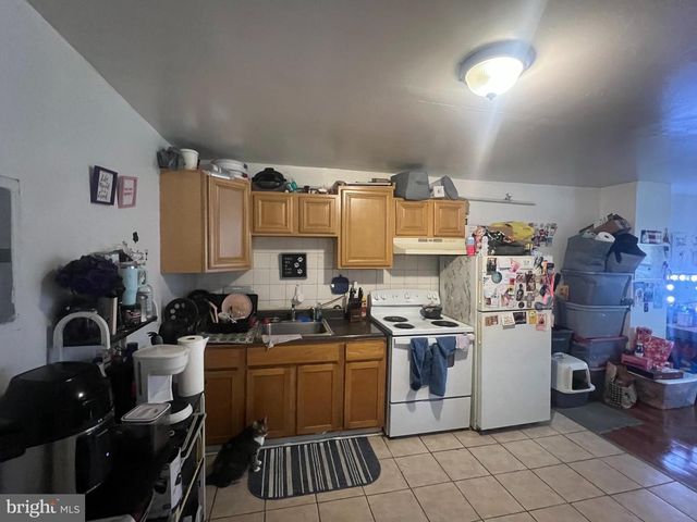 2222 SNYDER AVE, Philadelphia, PA 19145