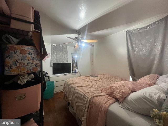 2222 SNYDER AVE, Philadelphia, PA 19145