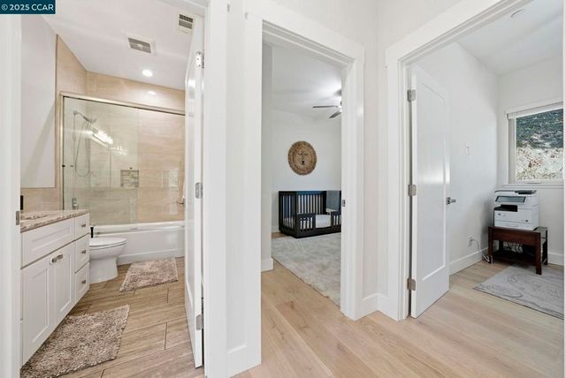 12 Quiet Country Ln, Danville, CA 94526