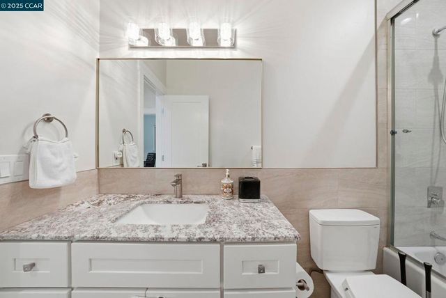 12 Quiet Country Ln, Danville, CA 94526