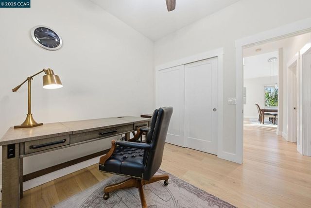 12 Quiet Country Ln, Danville, CA 94526