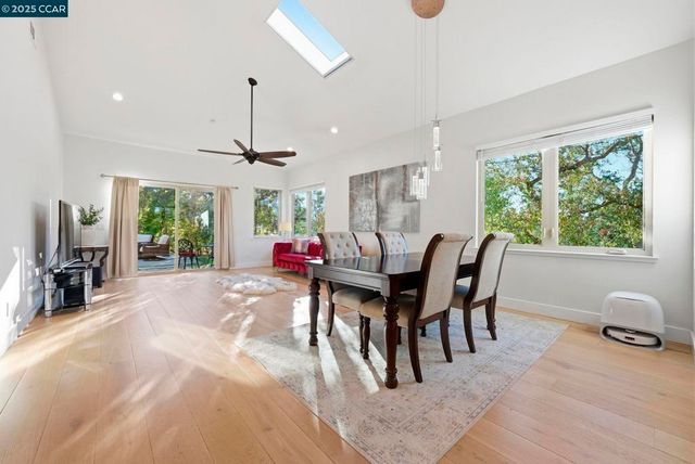 12 Quiet Country Ln, Danville, CA 94526