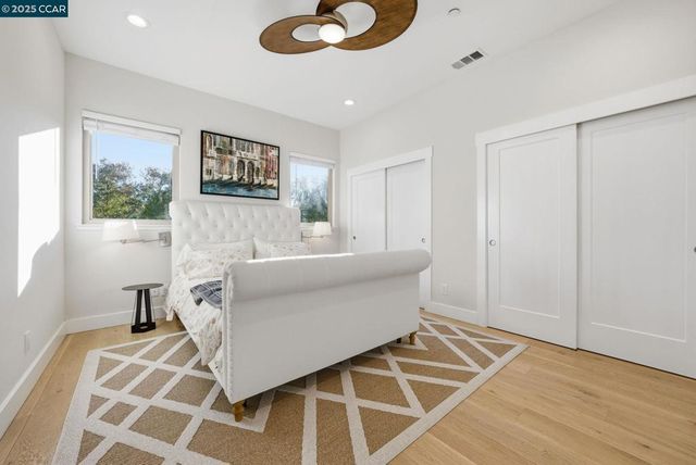 12 Quiet Country Ln, Danville, CA 94526