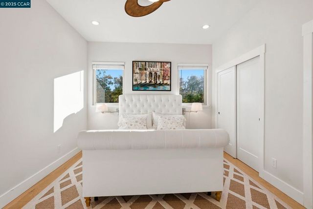 12 Quiet Country Ln, Danville, CA 94526