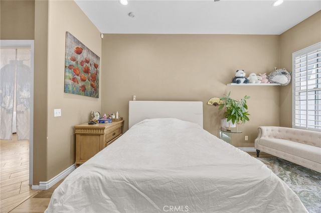 30 Garden Gate Lane, Irvine, CA 92620