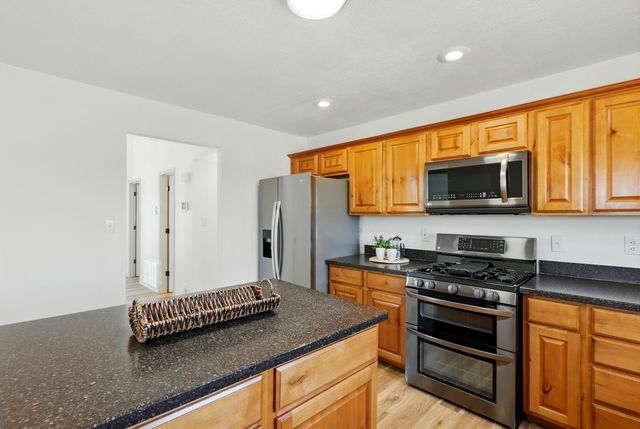 2198 Lema Road SE, Rio Rancho, NM 87124