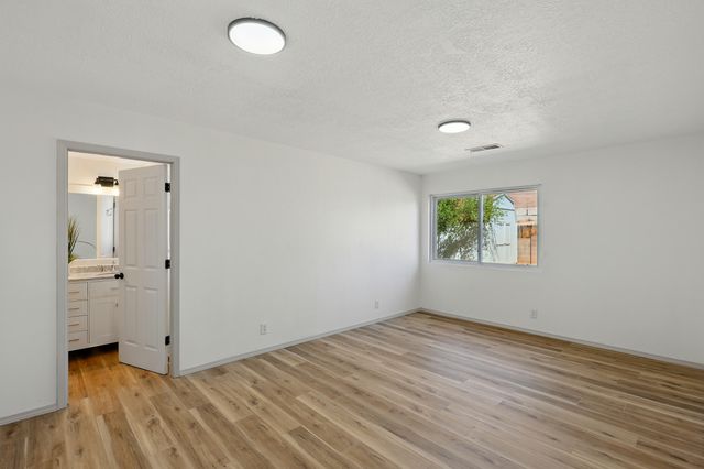 2198 Lema Road SE, Rio Rancho, NM 87124