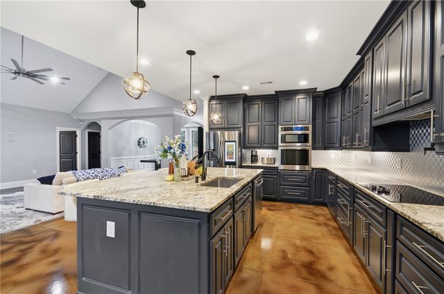 7920 Abbeville Highway, Iva, SC 29655