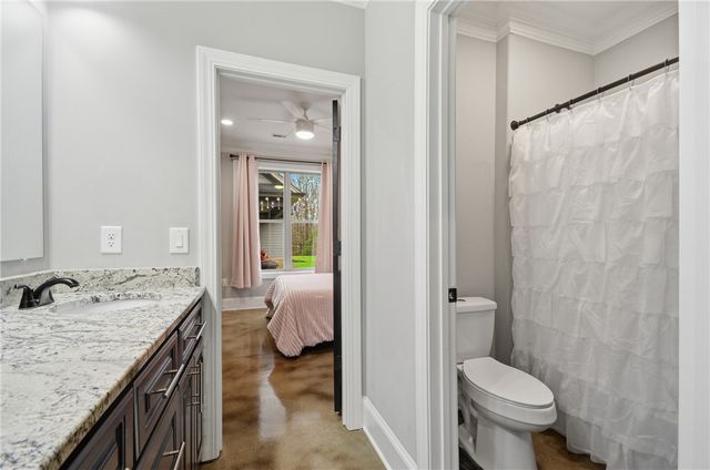 7920 Abbeville Highway, Iva, SC 29655