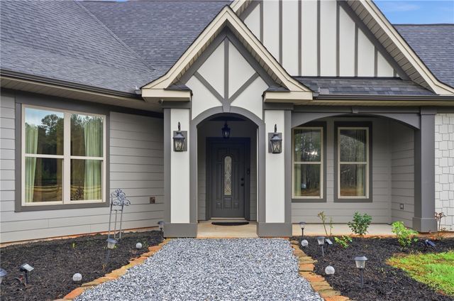 7920 Abbeville Highway, Iva, SC 29655