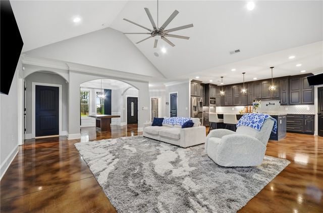 7920 Abbeville Highway, Iva, SC 29655