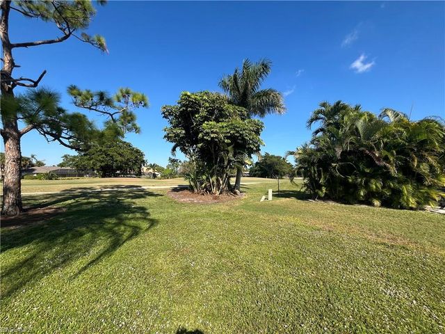 9954 Ortega LN, Bonita Springs, FL 34135