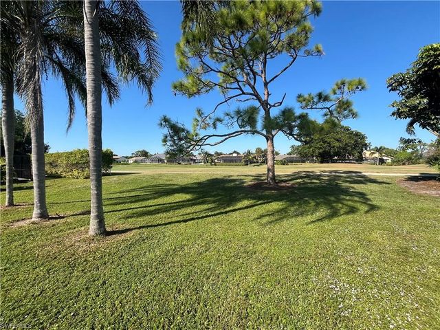 9954 Ortega LN, Bonita Springs, FL 34135