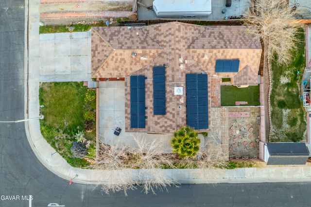 3340 Brabham Avenue, Rosamond, CA 93560