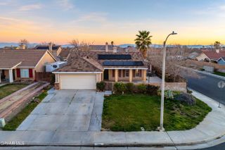 3340 Brabham Avenue, Rosamond, CA 93560