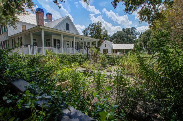 5065 Song Sparrow Way, Summerville, SC 29483