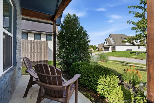 11210 S Tamarack Street, Jenks, OK 74037