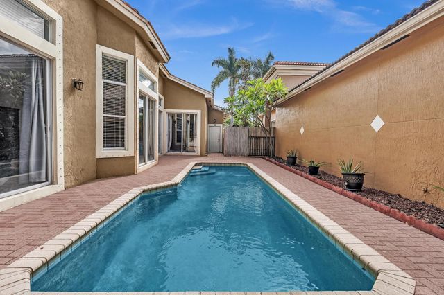 5828 NW 121st Avenue, Coral Springs, FL 33076