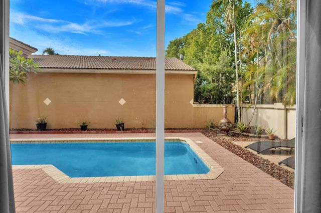 5828 NW 121st Avenue, Coral Springs, FL 33076